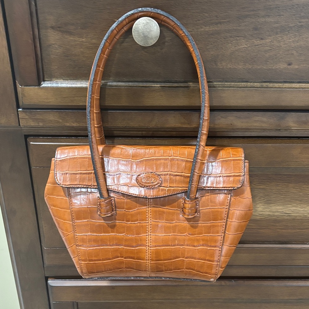 Vintage Tod’s Brown Crocodile Embossed Shoulder / Crossover Bag